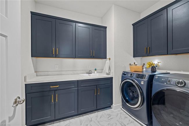 2964 Weston Loop, House other with 6 bedrooms, 4 bathrooms and null parking in Virginia Beach VA | Image 41