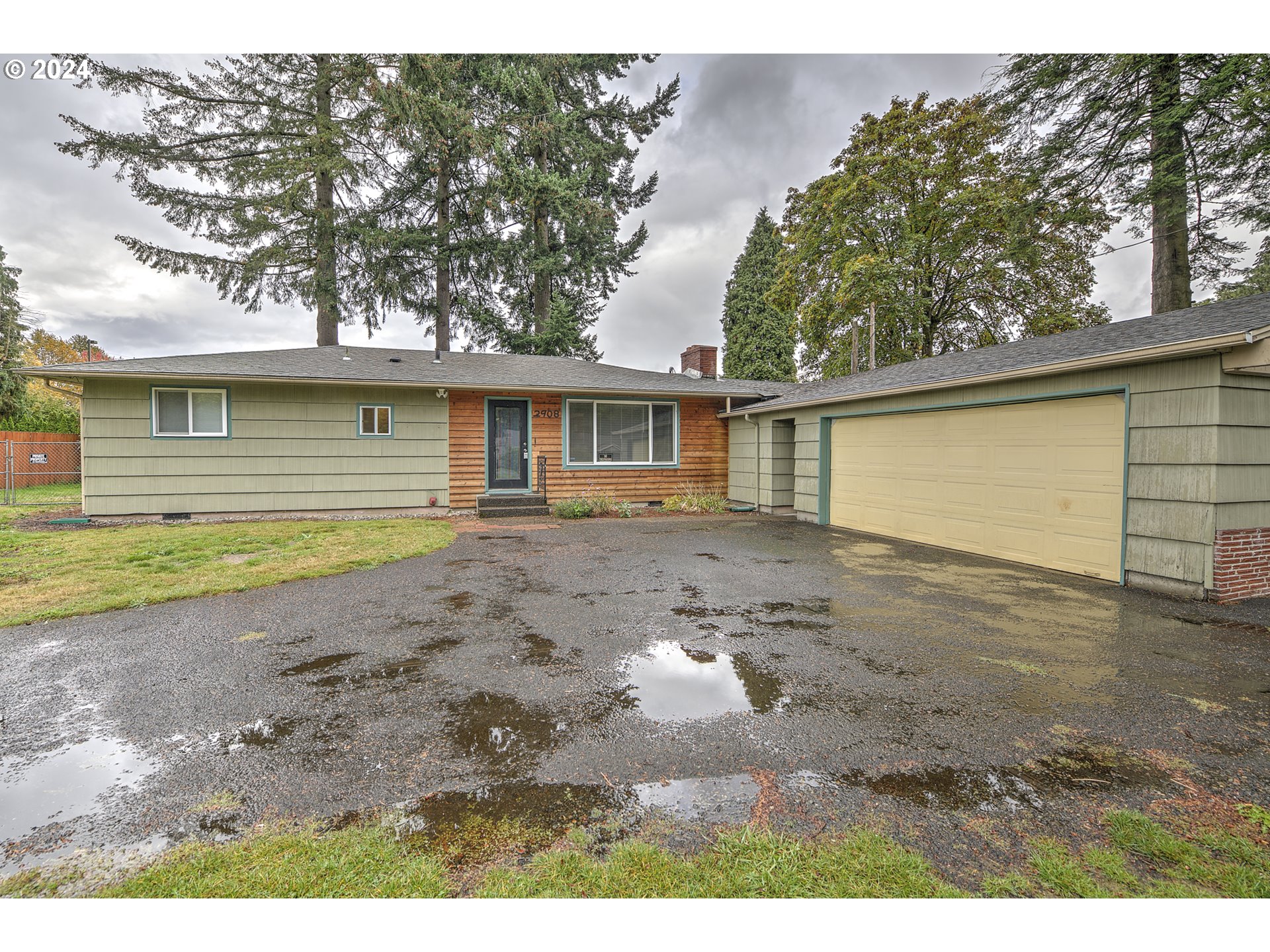 141st Ave, Vancouver, WA 98682