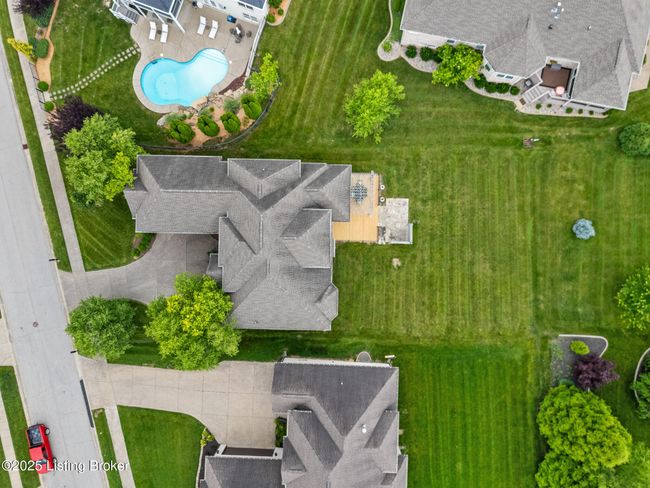 905 Fossil Creek Cir, House other with 4 bedrooms, 3 bathrooms and null parking in Louisville KY | Image 4