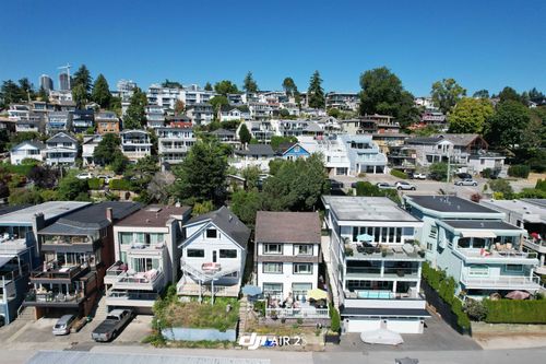 15156 Victoria Ave, White Rock, BC, V4B1G3 | Card Image