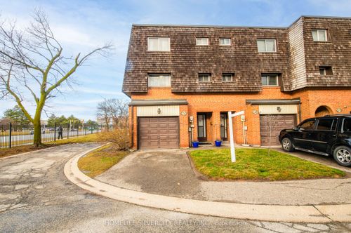 25 Briar Path, Brampton, ON, L6T2A2 | Card Image