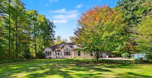 341 Nolan Rd, Wales, MI, 48027-4405 | Card Image