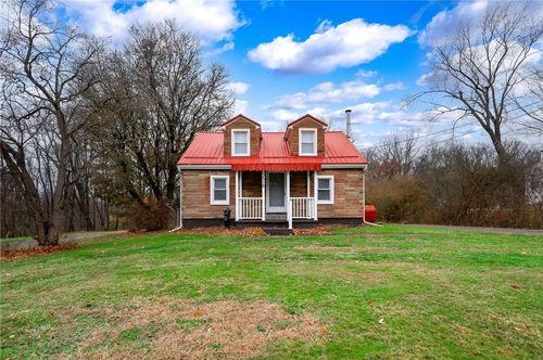 3518 William Flynn Hwy, Slippery Rock, PA, 16057-3234 | Card Image