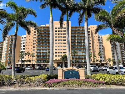 C815 - 880 Mandalay Avenue, Condo with 1 bedrooms, 1 bathrooms and null parking in CLEARWATER BEACH FL | Image 2