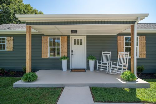 4990 Timothy Ln, Columbia, TN, 38401-8449 | Card Image