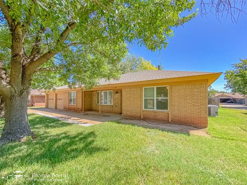 1517 N Pioneer Dr, Abilene, TX, 79603-4034 | Card Image
