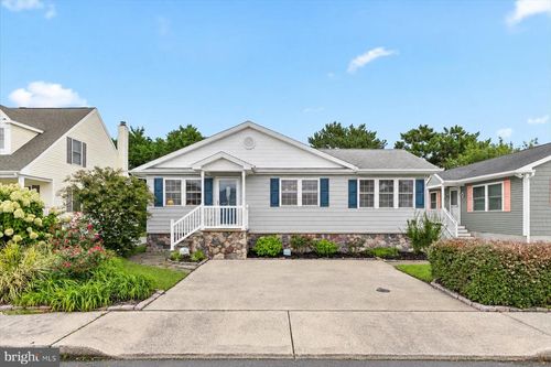 13800 Fiesta Rd, OCEAN CITY, MD, 21842-5807 | Card Image