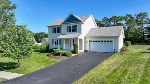 51 Watercress Ct, Coventry, RI, 02816-8563 | Card Image