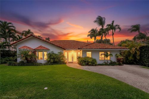 560 Hampton Ln, Key Biscayne, FL, 33149-1855 | Card Image