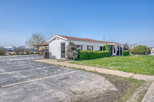 507 W 12th St, Lamar, MO, 64759-1701 | Card Image