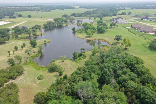 512 Lydia Ln, Granbury, TX, 76049-6390 | Card Image
