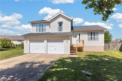 370 Westgrove Court, Medina, OH, 44256 | Card Image