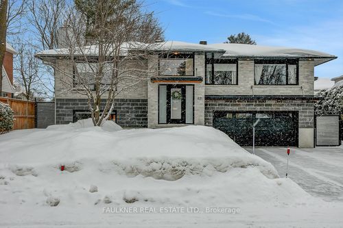 821 Hare Ave, Ottawa, ON, K2A3X1 | Card Image