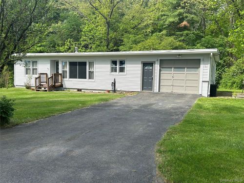 47 Webster Ave, Kerhonkson, NY, 12446-2669 | Card Image