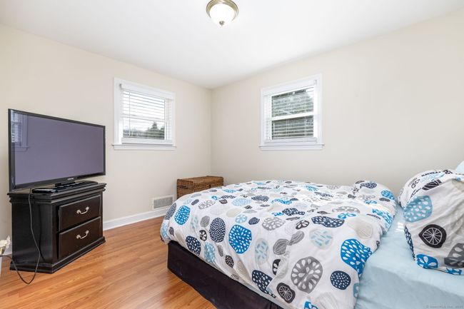 142 Cedar St, House other with 3 bedrooms, 2 bathrooms and null parking in Wethersfield CT | Image 18