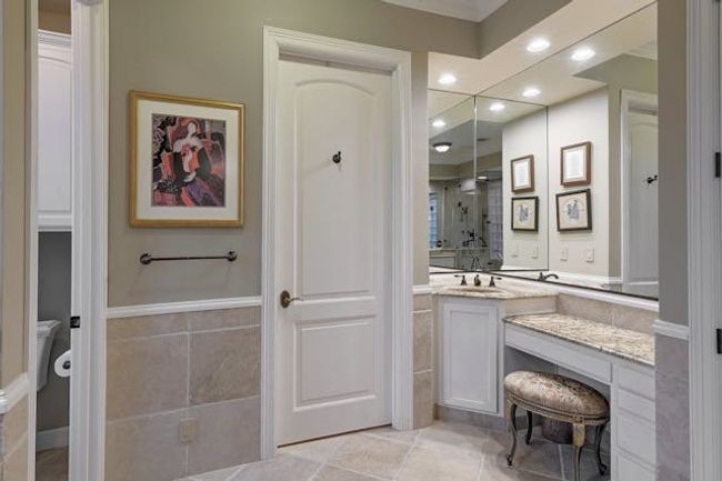 UNIT-29 - 2305 Barton Creek Blvd, Condo with 4 bedrooms, 4 bathrooms and 5 parking in Austin TX | Image 25