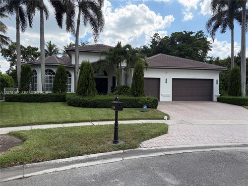 --11190 Redhawk St, Plantation, FL, 33324-2168 | Card Image