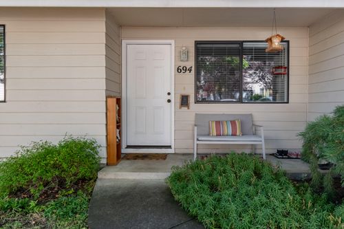 694 Normal Ave, Ashland, OR, 97520-2430 | Card Image