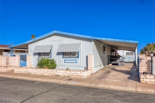 3038 La Barca Ln, Las Vegas, NV, 89122-3305 | Card Image