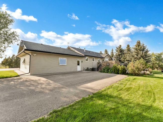 104063 Range Road 111, Home with 4 bedrooms, 3 bathrooms and null parking in Bow Island AB | Image 45