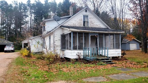 745 Center St, White Lake, WI, 54491 | Card Image