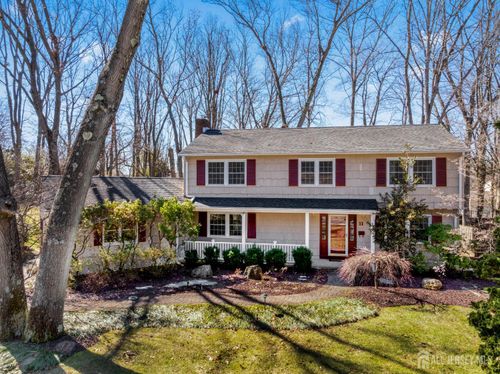 11 Carter Rd, East Brunswick, NJ, 08816-4603 | Card Image