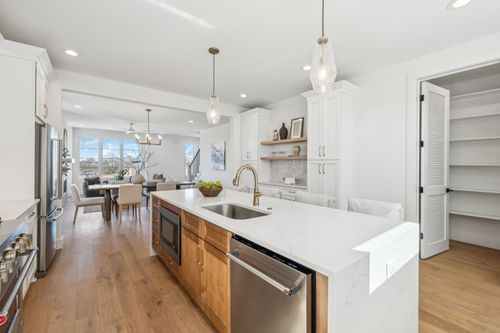 b-1200 Phillips Street, Nashville, TN, 37208 | Card Image