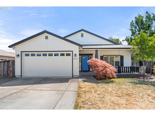 3603 Mallard Ln, Medford, OR, 97504-7291 | Card Image