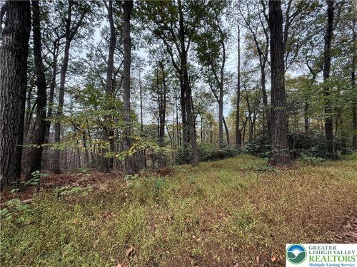 424 Mark Ln, Lehighton, PA, 18235 | Card Image