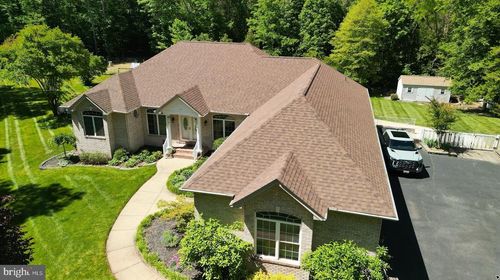 15690 Cloverleaf Ct, HUGHESVILLE, MD, 20637-2545 | Card Image