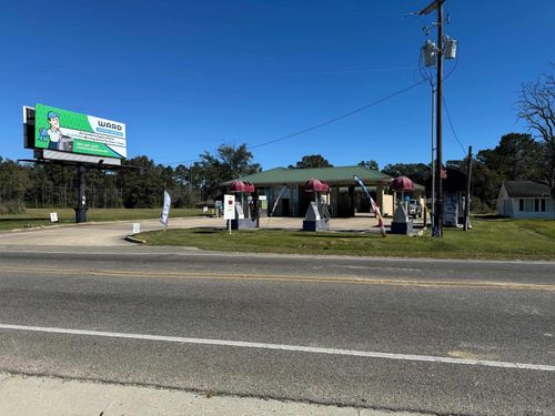 27380 Walker Rd S, Walker, LA, 70785-6305 | Card Image