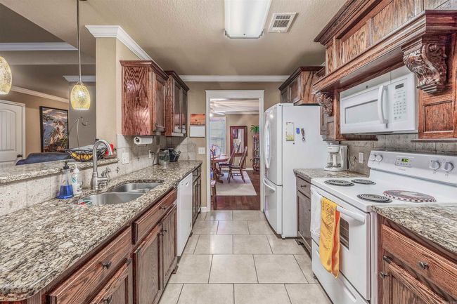 1074 Skyline Dr, House other with 5 bedrooms, 3 bathrooms and null parking in Alexander AR | Image 9