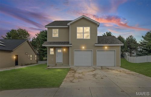 1514 Orchard Lakes Cir, Belleville, IL, 62220-4922 | Card Image