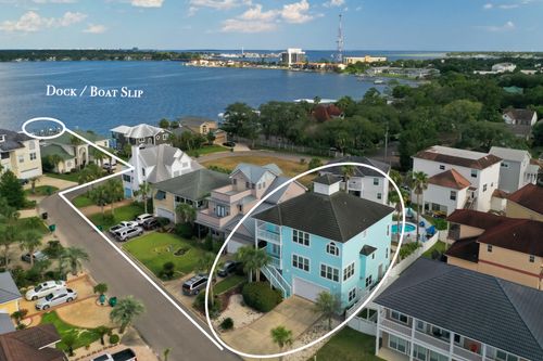 2400 Palm Harbor Dr, Fort Walton Beach, FL, 32547-3946 | Card Image