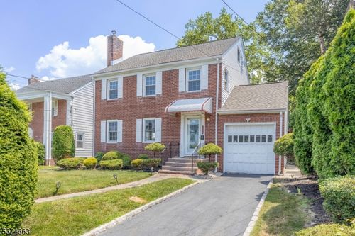 1071 Battle Hill Ter, Union, NJ, 07083-4801 | Card Image