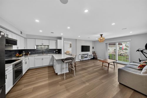 318-700 Se 2nd Ave, Deerfield Beach, FL, 33441-7502 | Card Image