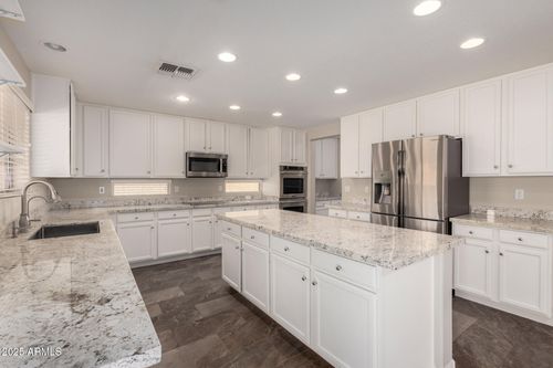 4122 E Palm Beach Dr, Chandler, AZ, 85249-7397 | Card Image