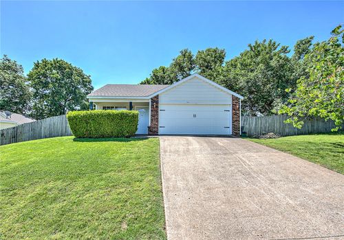 3103 W Woodridge Dr, Fayetteville, AR, 72704-6795 | Card Image