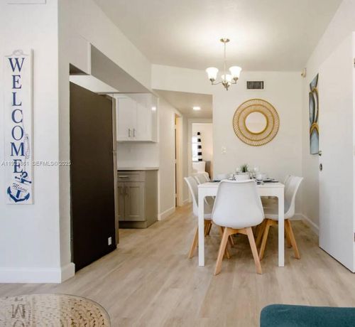 2160-2160 Nw 18th Ter, Miami, FL, 33125-1318 | Card Image