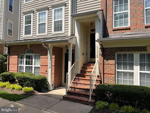 313-b-313 Cross Green St, GAITHERSBURG, MD, 20878-6481 | Card Image