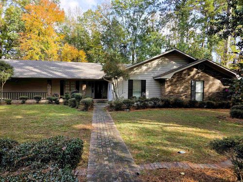 12 Elmwood Cir, Pine Bluff, AR, 71603-7140 | Card Image
