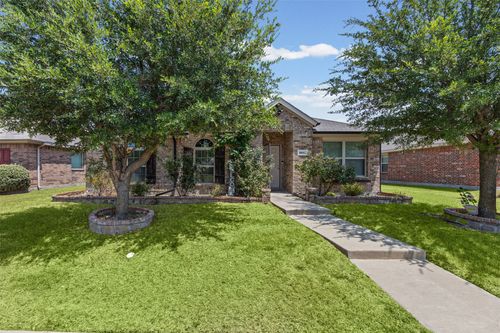 1612 Ambercrest Dr, Lancaster, TX, 75146-4942 | Card Image
