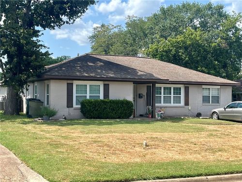 724 Lazy Ln, Bryan, TX, 77802-3726 | Card Image