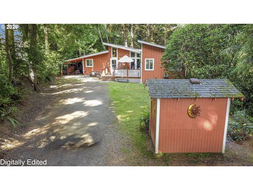 83362 Parkway Dr, Florence, OR, 97439-8319 | Card Image