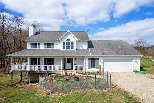 11079 Colwill Rd, Gambier, OH, 43022-9672 | Card Image