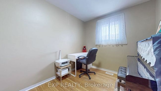 769 Olive Ave, House other with 4 bedrooms, 1 bathrooms and 4 parking in Oshawa ON | Image 20