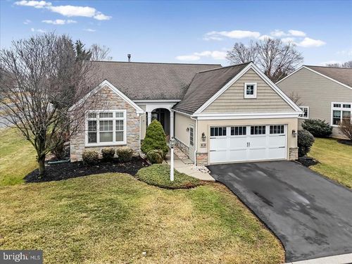 1011 Percy Ln, LEBANON, PA, 17042-9232 | Card Image