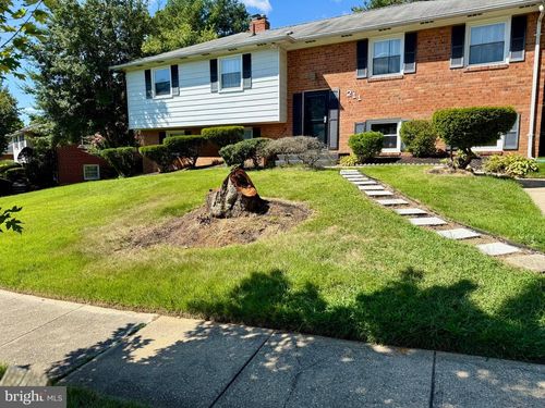 211 Prenton St, UPPER MARLBORO, MD, 20774-1533 | Card Image