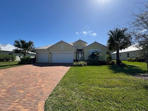 2557 Saint Lucia Cir, Vero Beach, FL, 32967-7580 | Card Image