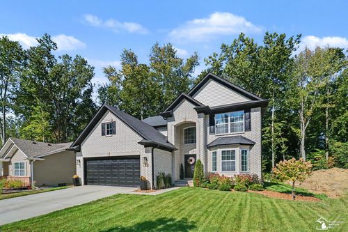 17956 Tall Oaks Ct, New Boston, MI, 48164-3411 | Card Image